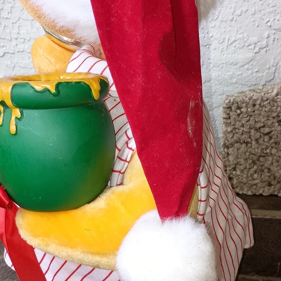 WinnIe The Pooh Motion-ette Animated Christmas Decoration 1995 Disney Telco - Picture 4 of 6